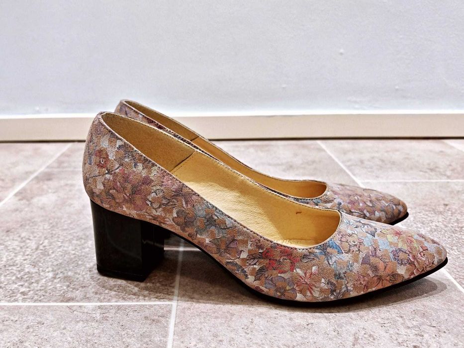 Pantofi cu toc Superlative, nr. 40