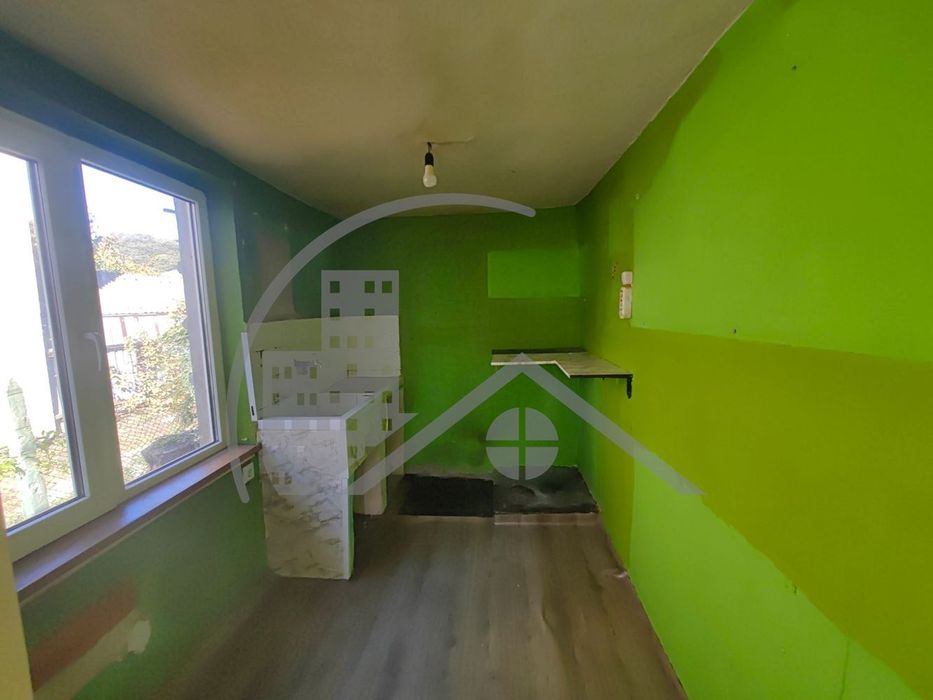 Продава се Къща в Варна, Христо Ботев - 50 кв.м за 1060 €/кв.м - Снимка #4