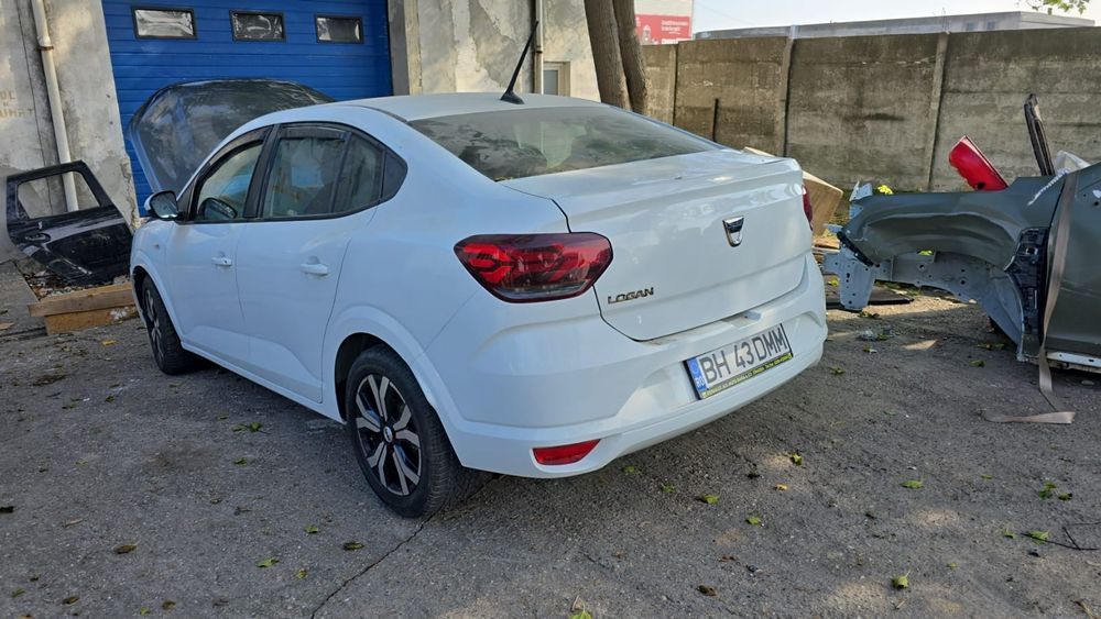 Dacia Logan 2022 Automată