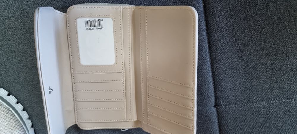 Класически дамски портфейл-цвят пепел от рози