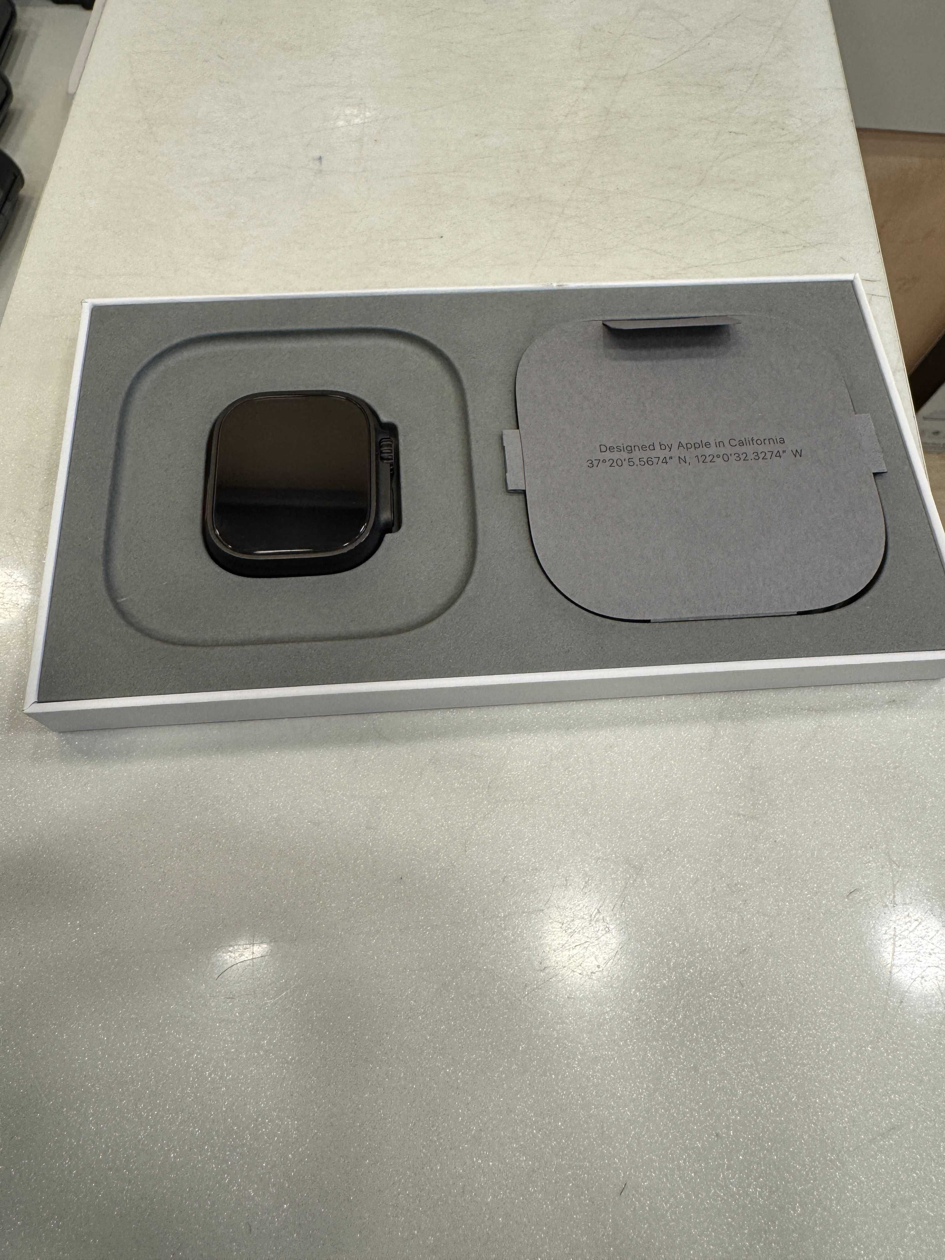 Apple Watch Ultra 2 GPS + Cellular 49mm Black Titanium Case-Гаранция!