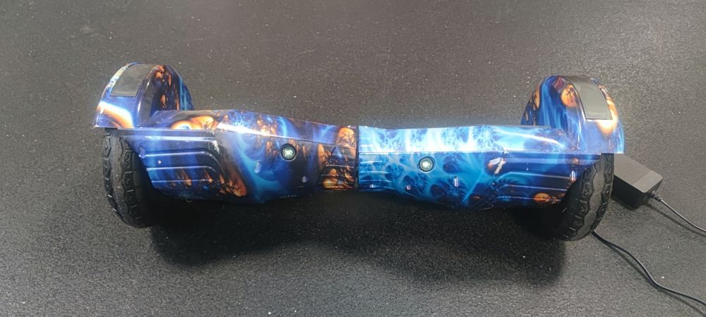 Продавам Ховърборд 8 инча Космос Син