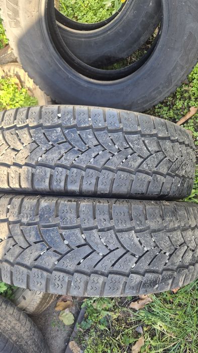 2бр 215 70 15 вредстеин зимни 8плата 7мм граифер