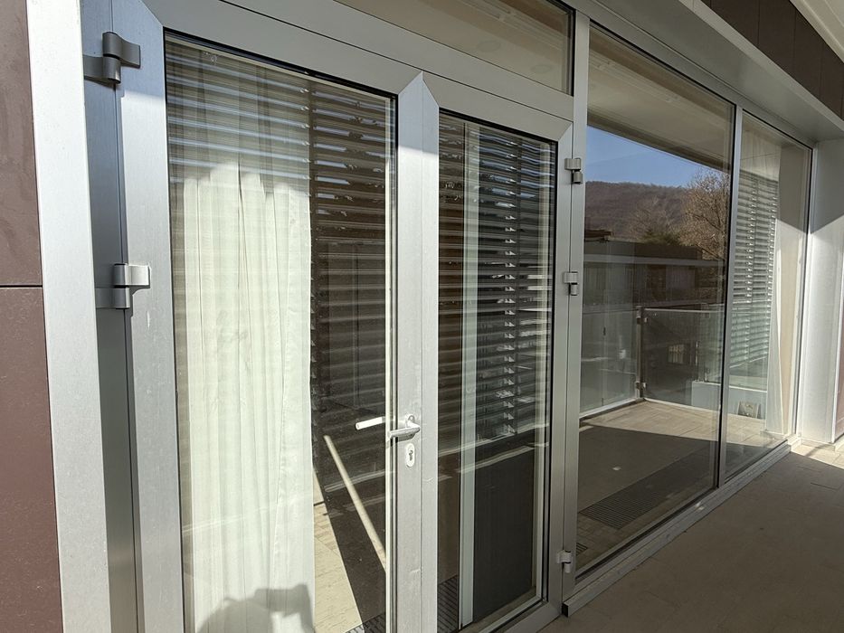 Оконные рамы разных размеров