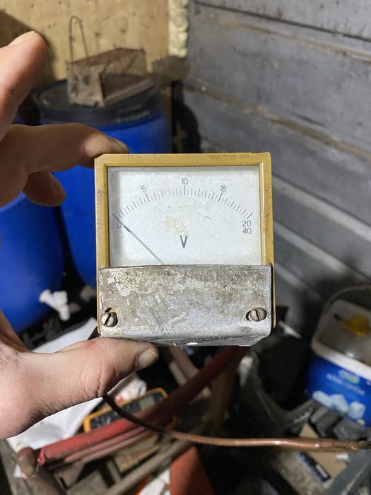 Инструмент за сервиз