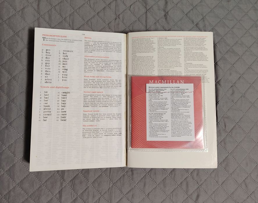 Dicționar englez MacMillan
