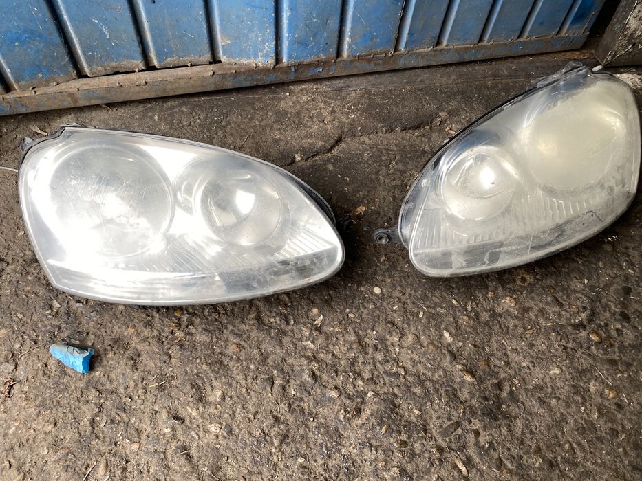 Far VW Golf 5 VW Jetta 2005 - 2010 faruri stanga dreapta golf V jetta