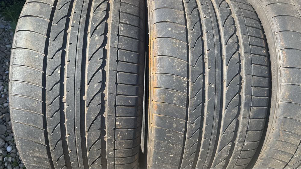 315/35/21  cu 285/40/21  Bridgestone