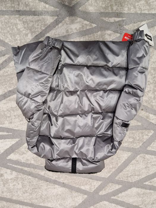 Geaca damă Dkny nouă