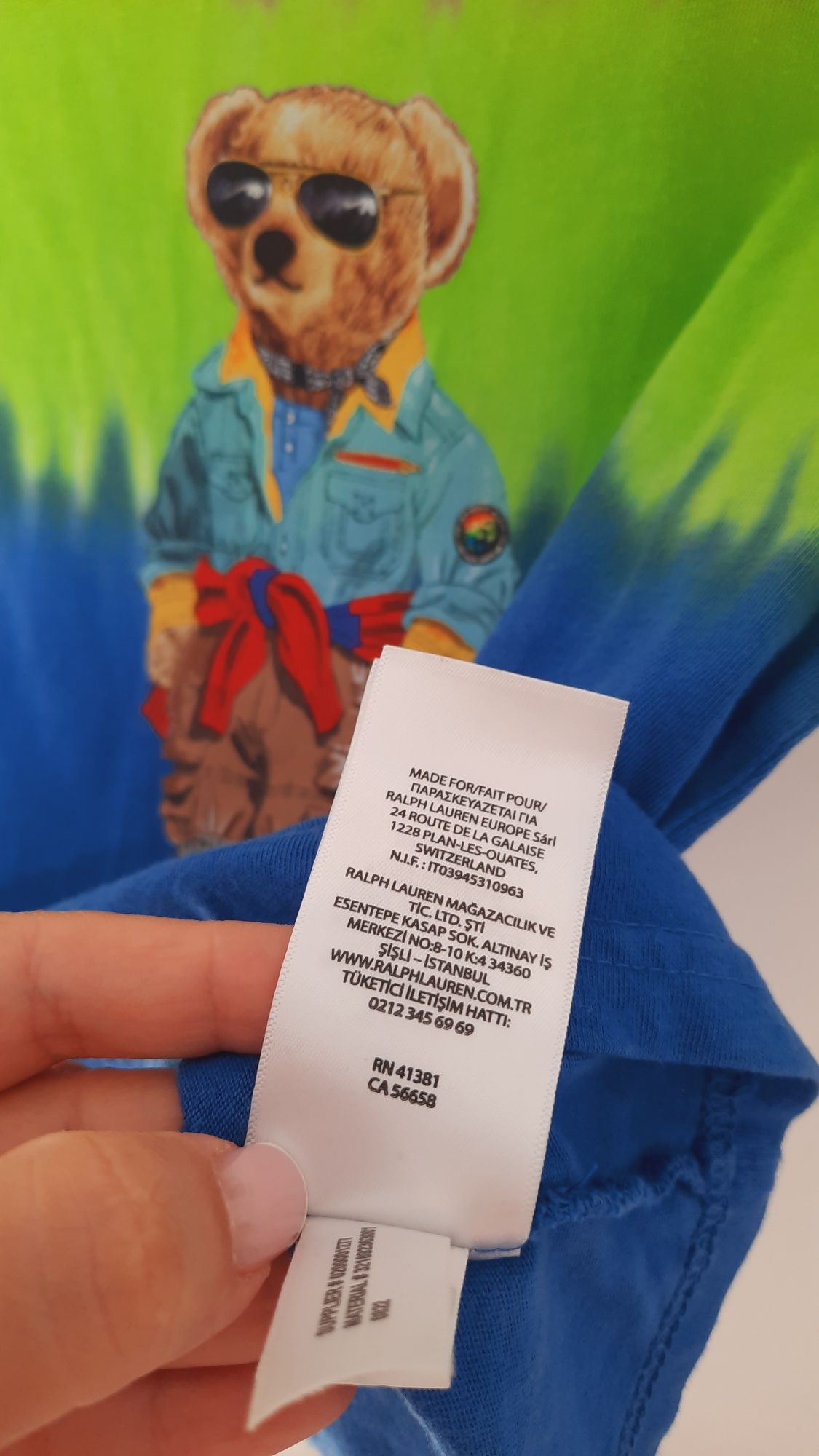 Set tricou și pantaloni scurti