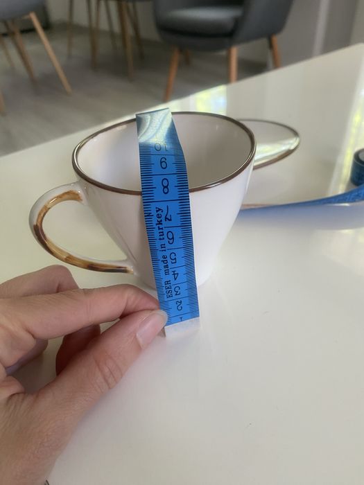 Комплект порцеланови чашка и чинийка