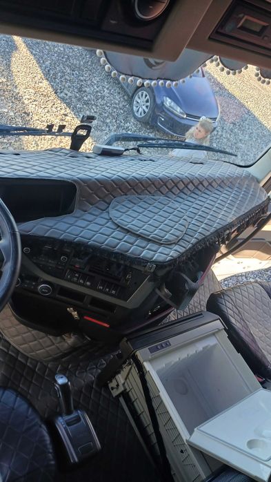 Ansamblu volvo FH 500 + semiremorca standard