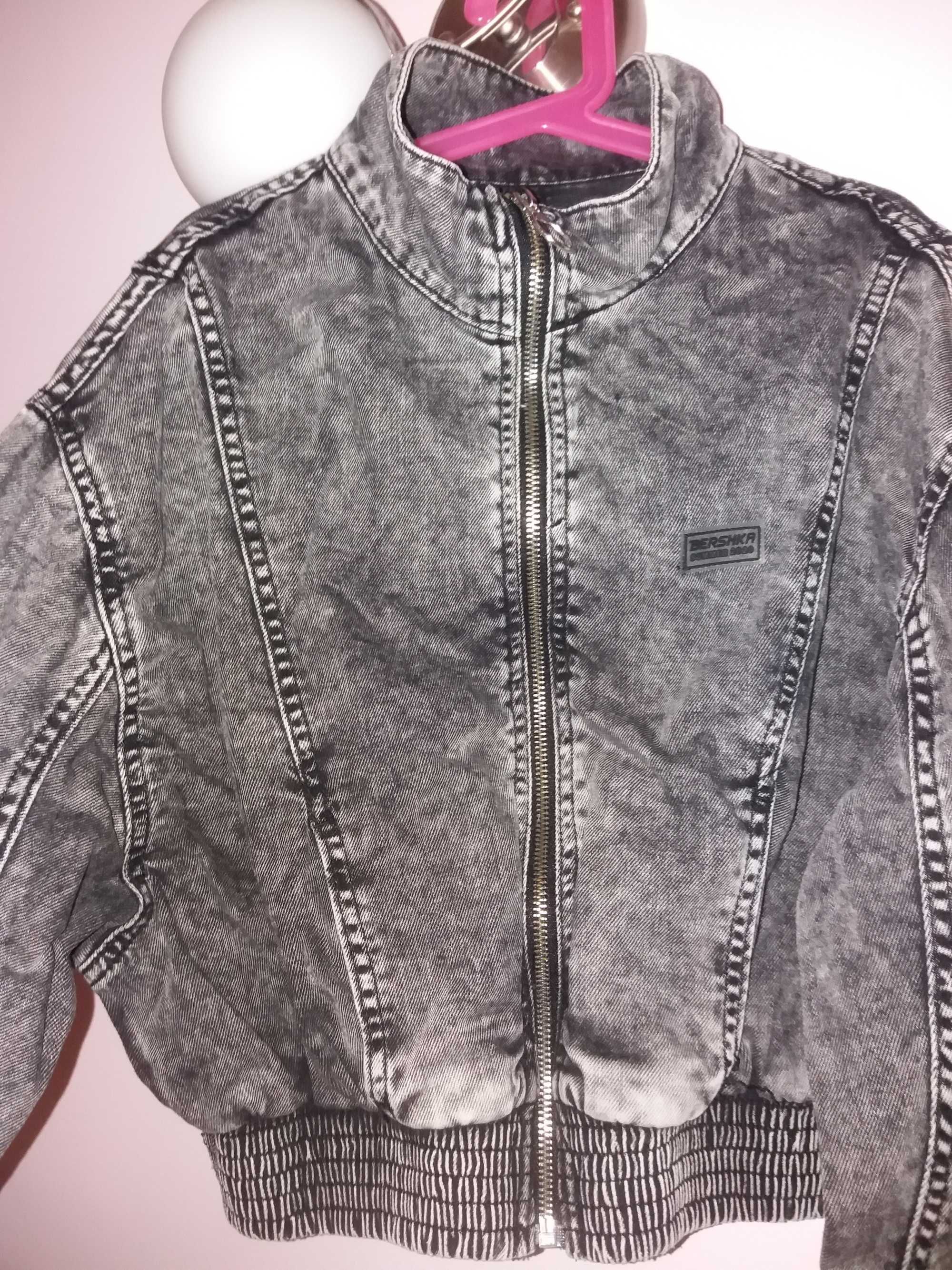 Дамски къси якета Bershka