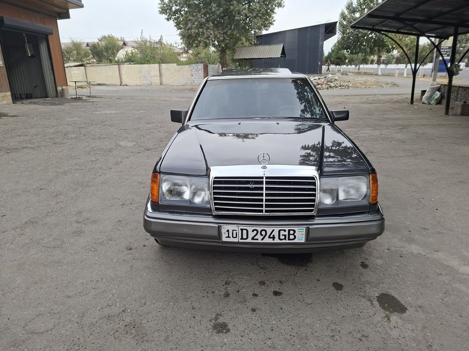 Продам Mercades w124