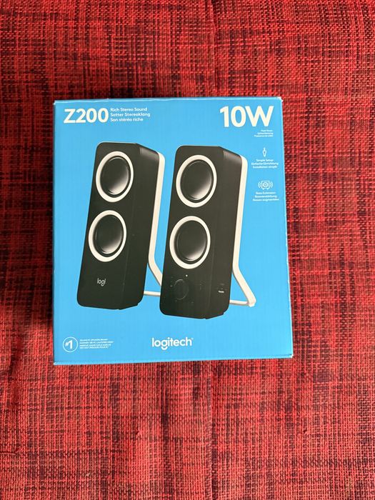 Boxe calculator logitech Z200