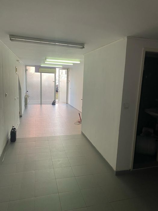 Магазин под наем 44кв.м.- гр. София, ж.к. Слатина