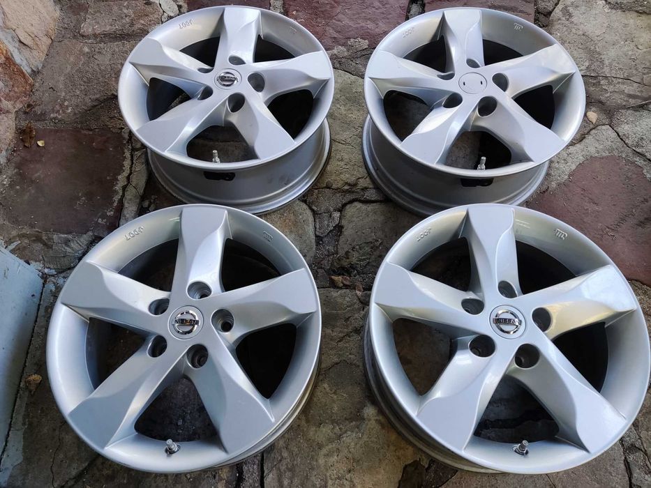 5х114,3 - 16 цола Нисан Кашкай оригинални джанти 5x114,3 Nissan