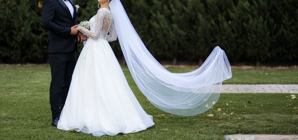 Vand rochie de mireasa