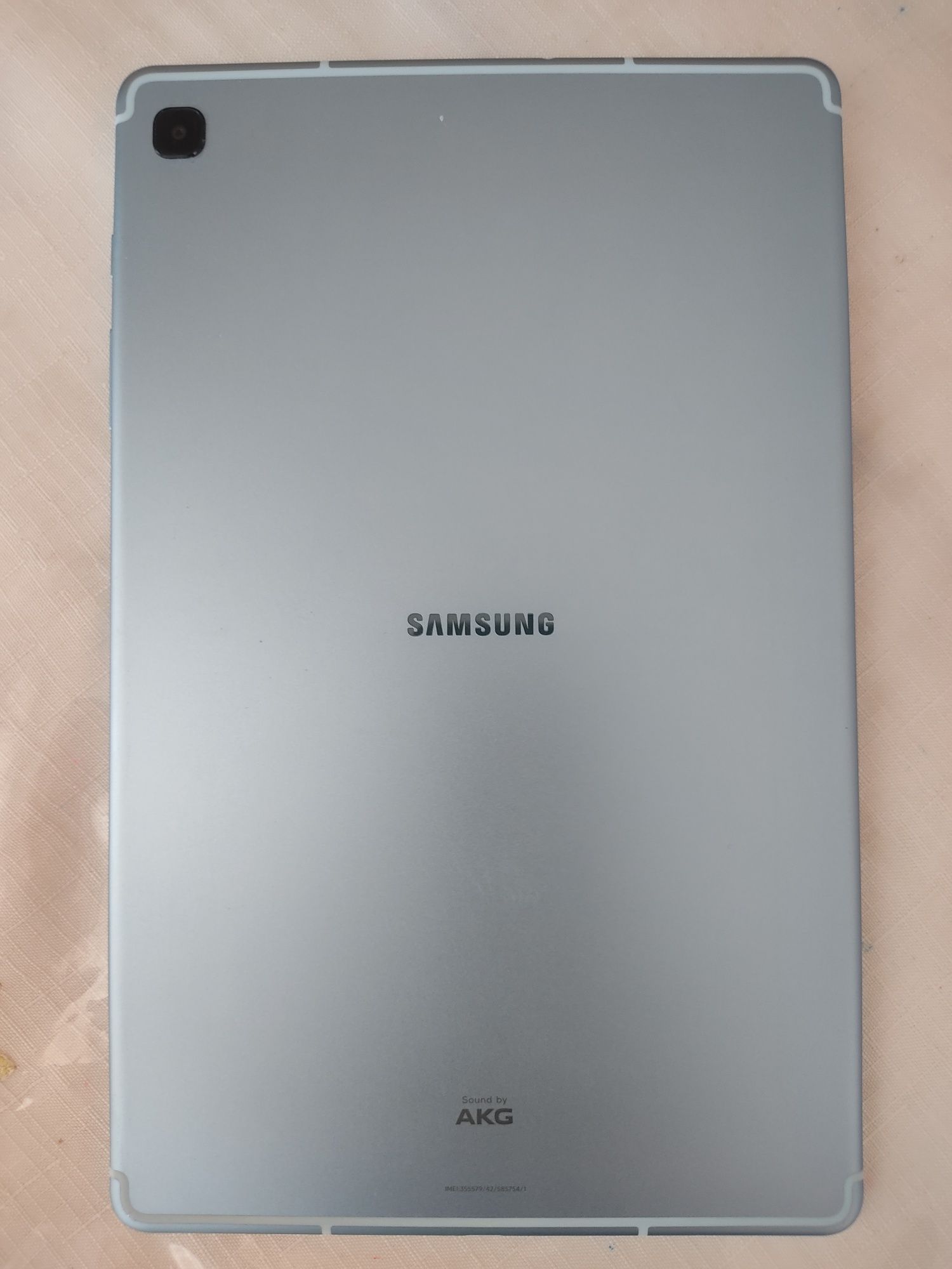 Samsung Galaxy Tab S6 lite сотилади. Сим карталик 4/64 + ручкаси билан