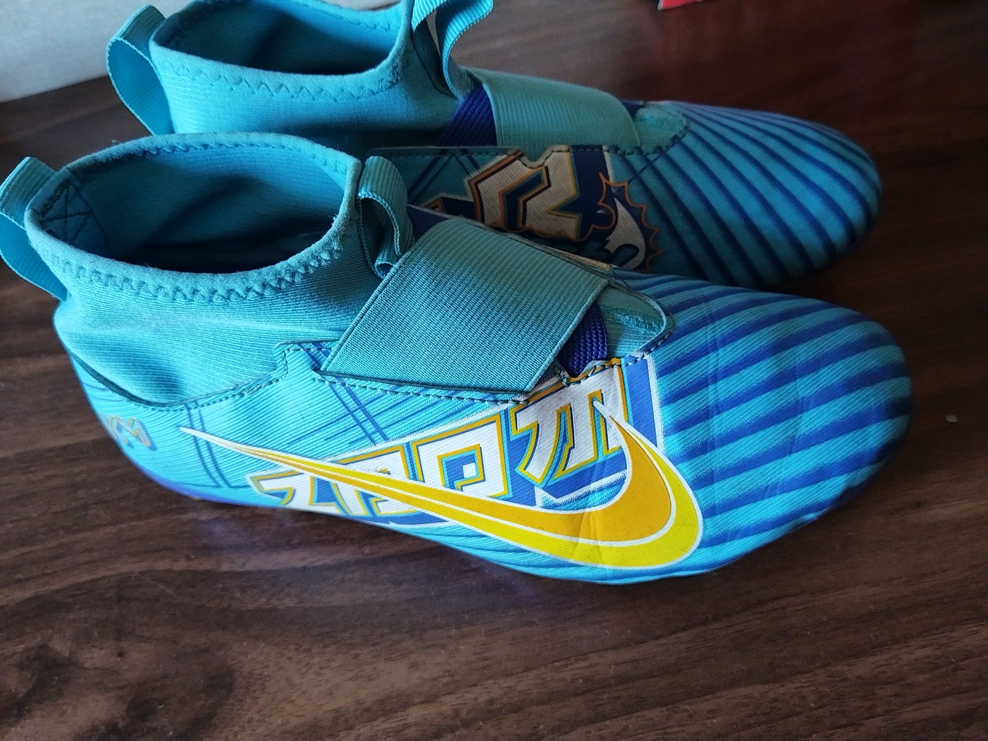 Футболни обувки (бутонки) Nike air zoom 37.5