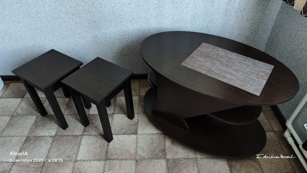 .2 стула новые цвет венге