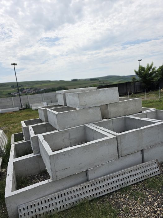 Tuburi beton / oale fântână/ bazine/ spalieri