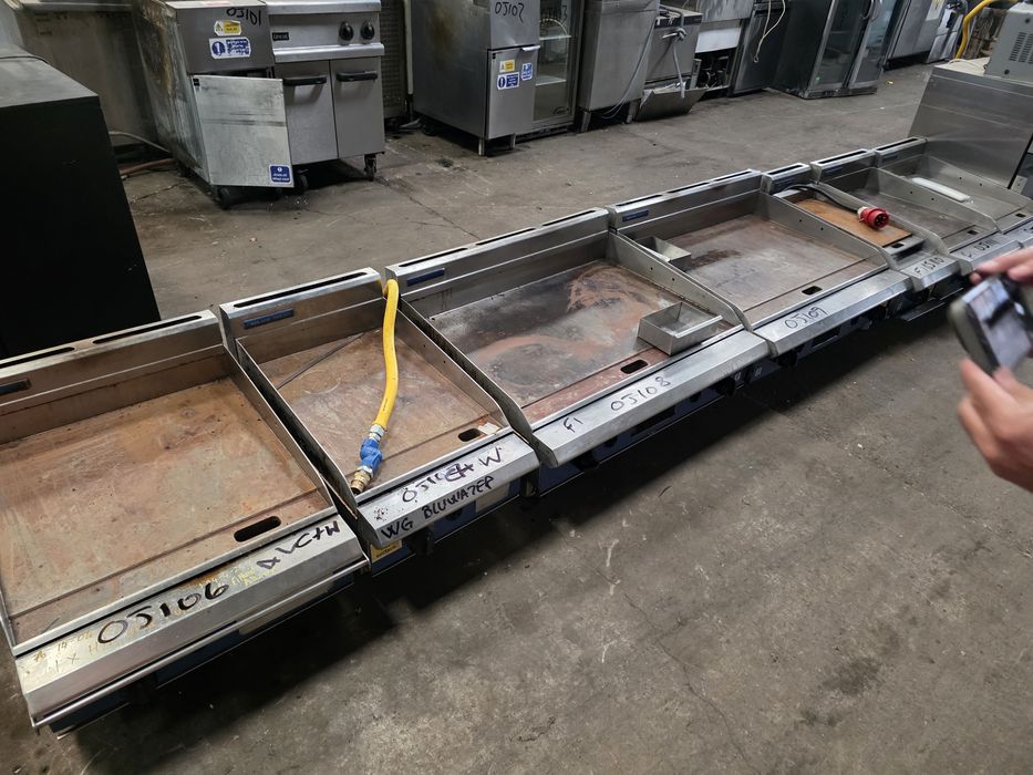 Пицарска маса  фостер 3300лв