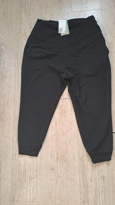 H&M долница за бременни XL, нова с етикет