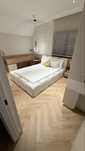 Montaj parchet montaj SPC herringbone sau simplu