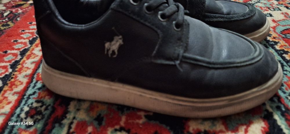 Мальчиковые спортивные туфли