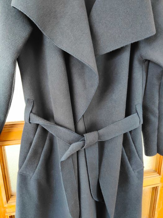 Palton bleu inchis