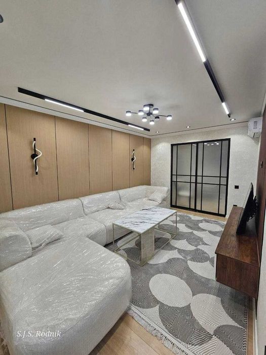 3-х комнатная квартира м. Буюк Ипак Йули (Додо Пицца)  ID: 4281