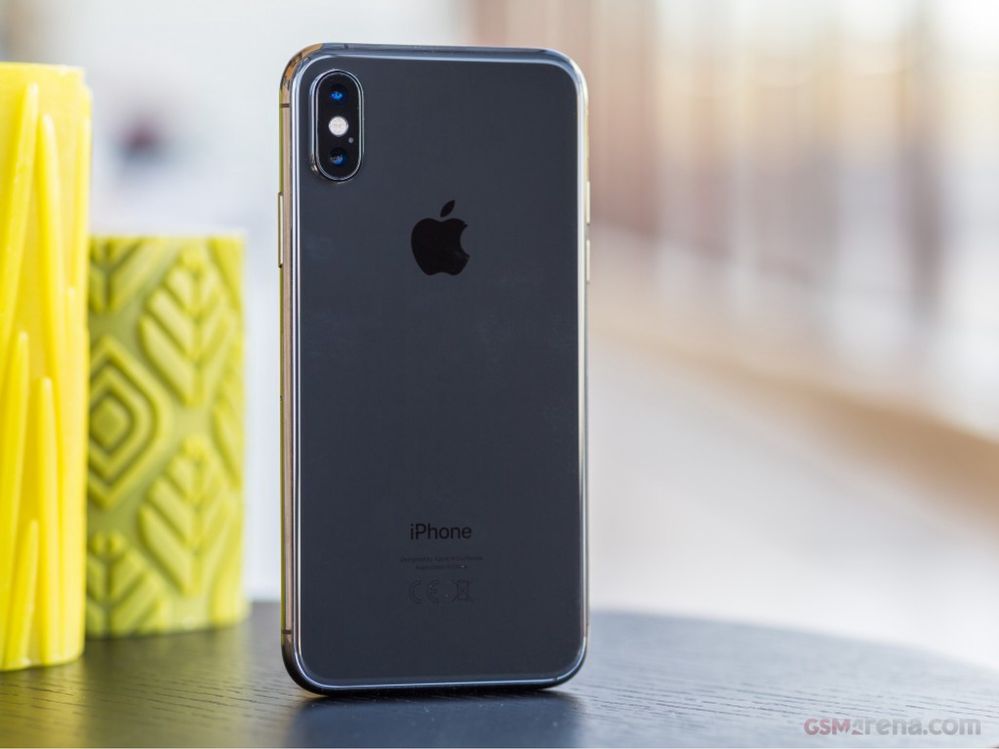 Iphone xs 512gb qora svet zaryatchiki qoshib bariladi