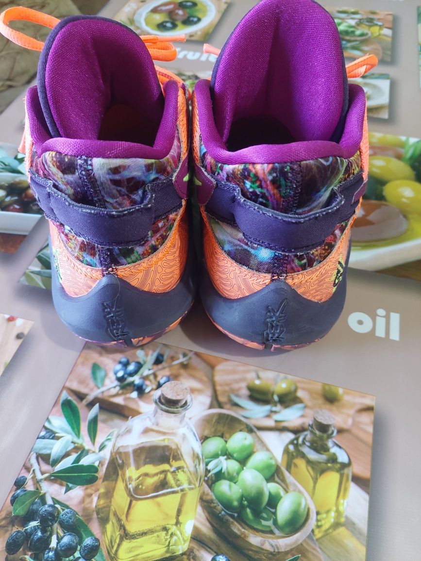маратонки Nike nike