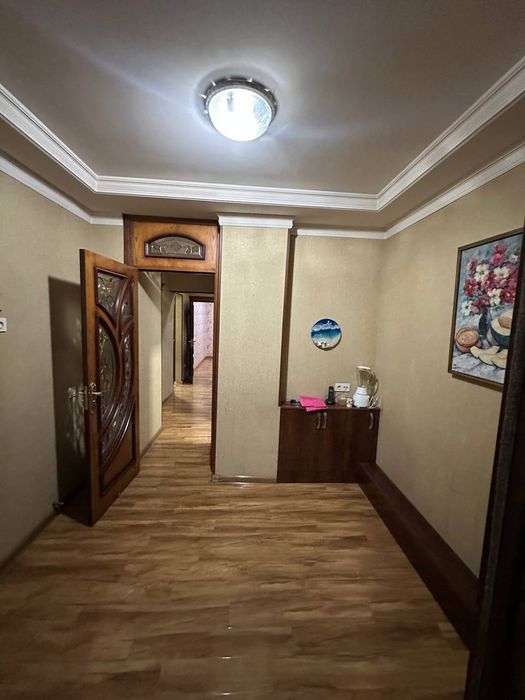 Срочно Ю-абад 13. 3/5/9 балкон 2х6, 78м2, ориентир Хамкор банк