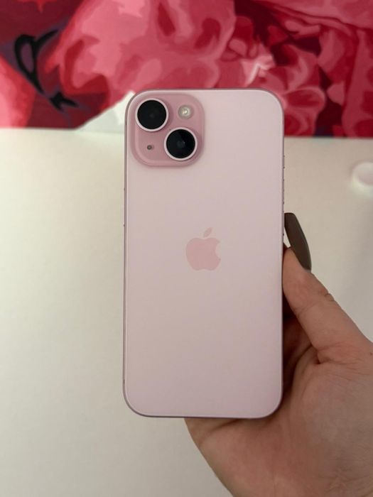Продам Iphone 15