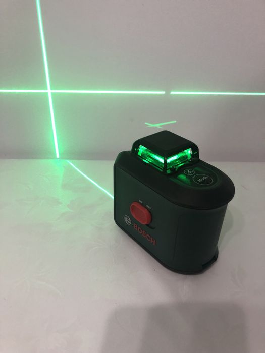 Laser bosch model universal level  360 pret 450 lei