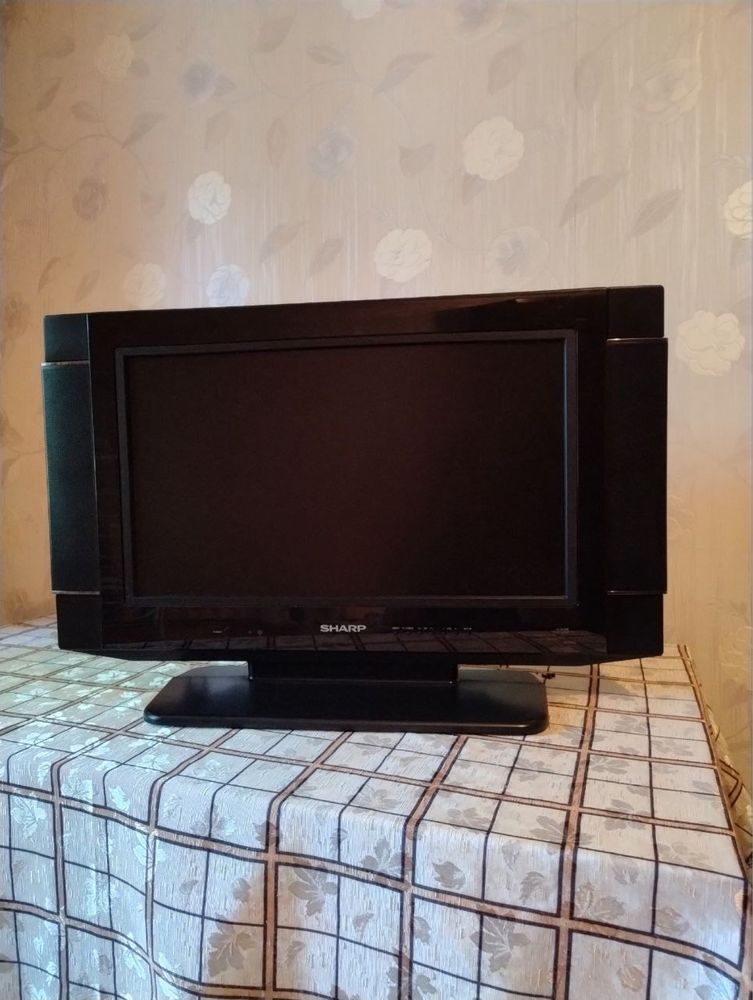 Цвэтной телевизор Sharp
