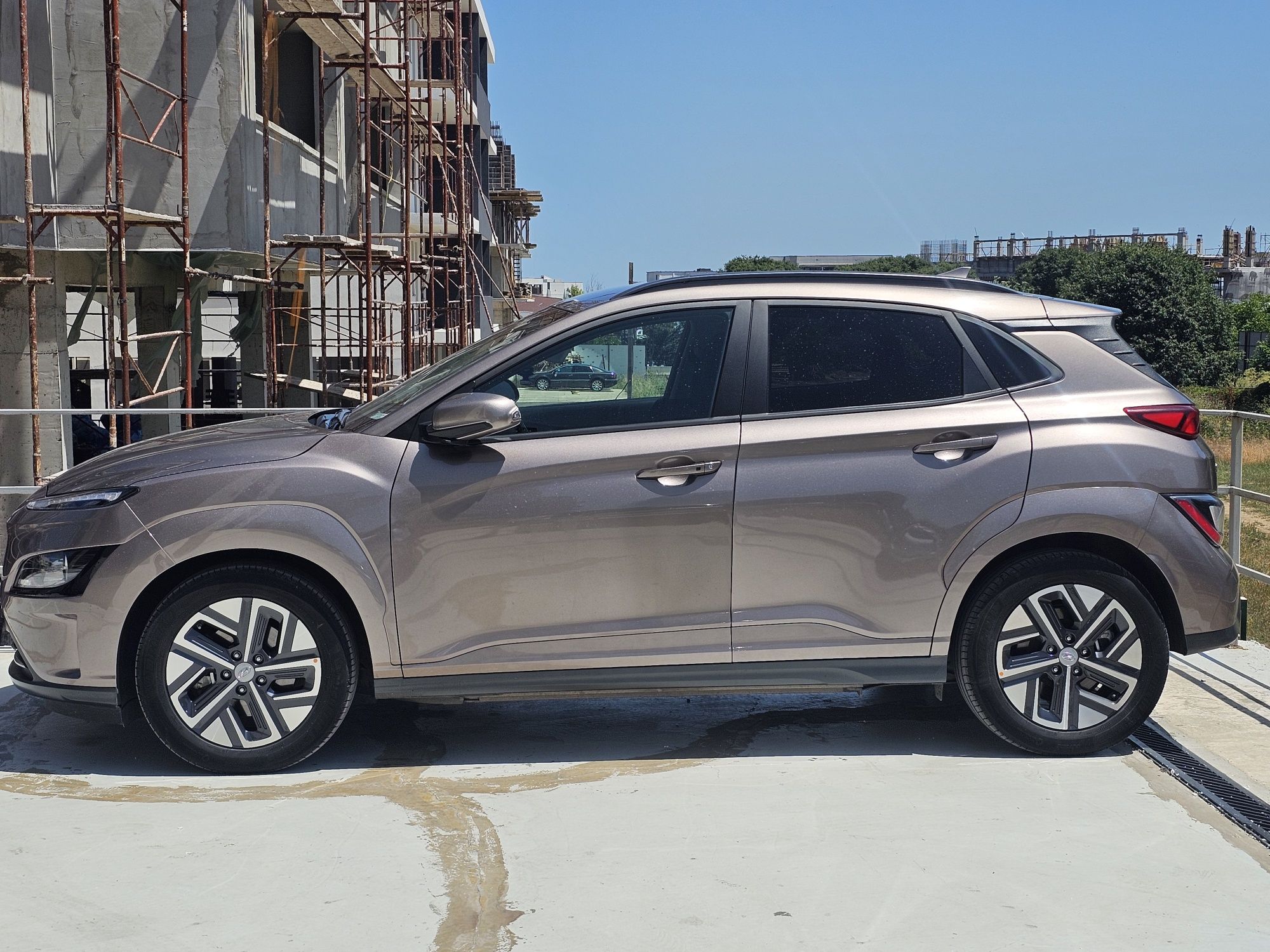 Hyundai kona electric 64kw