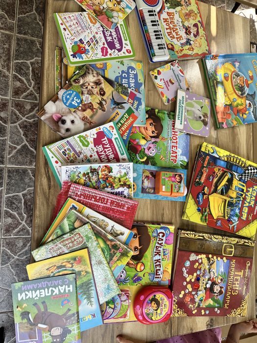 Книги на казахском и русском языке за все 20000