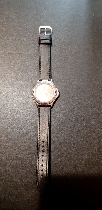 Рекламен часовник на Мицубиши