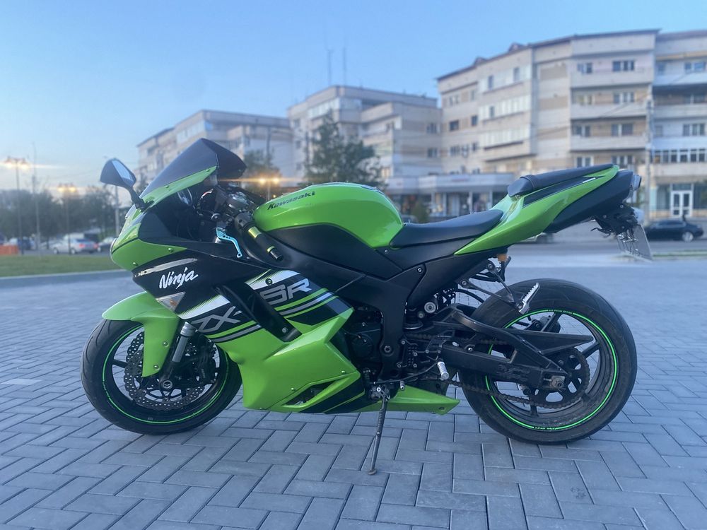 VAND Kawasaki ZX6-R   2008