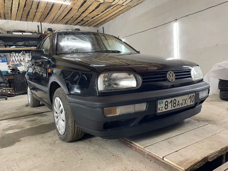 Фольксваген гольф3. Цена 1.350