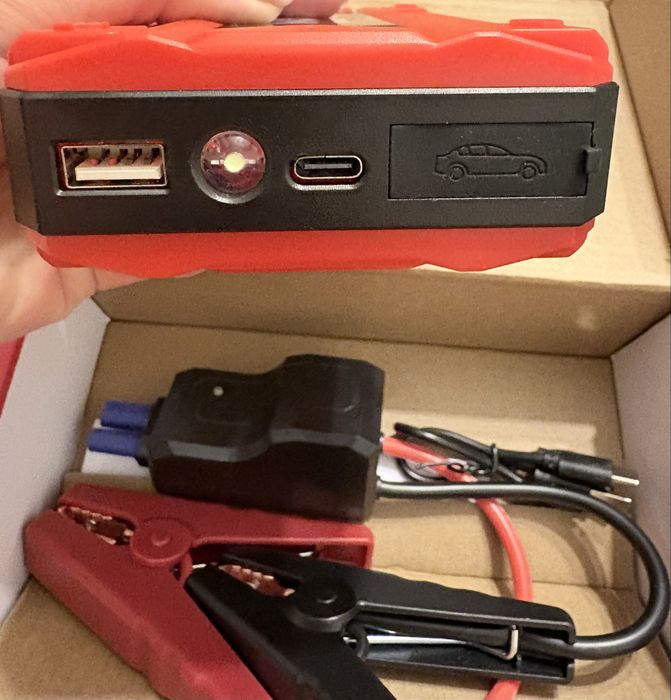 jump starter за автомобил