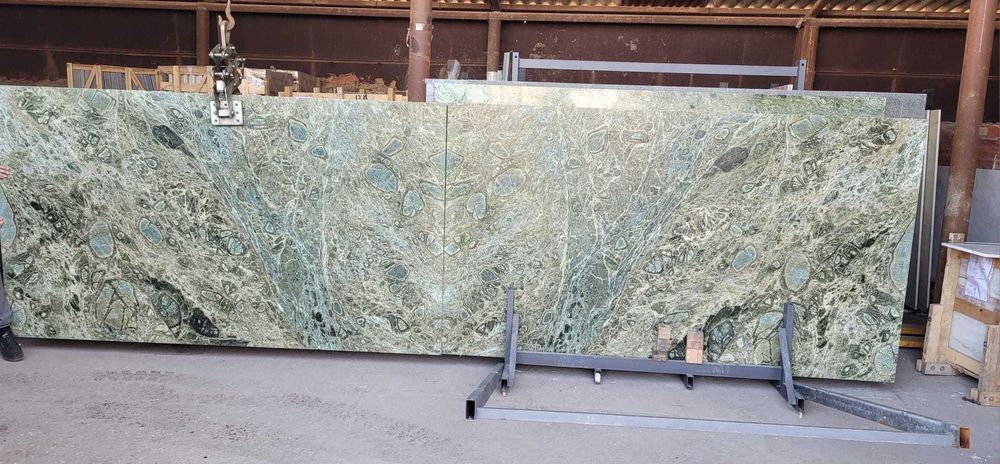 Lastre de marmura verde