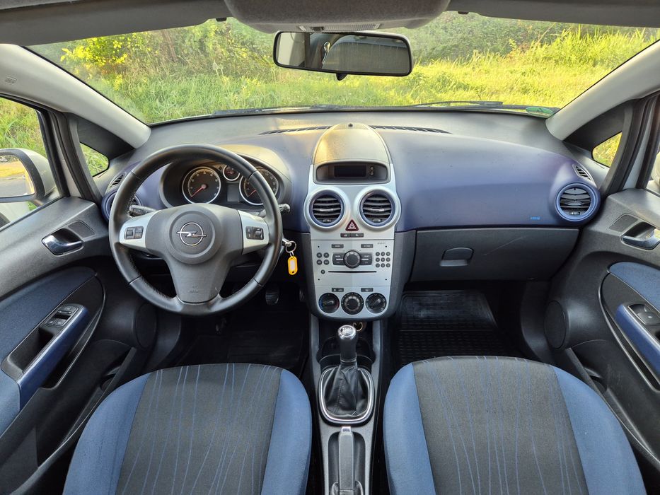 Opel Corsa D /1.4 Benzina/ Euro 5 /Clima