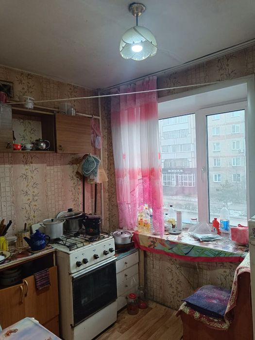 Продам 1 комнатную Бегемот 10500