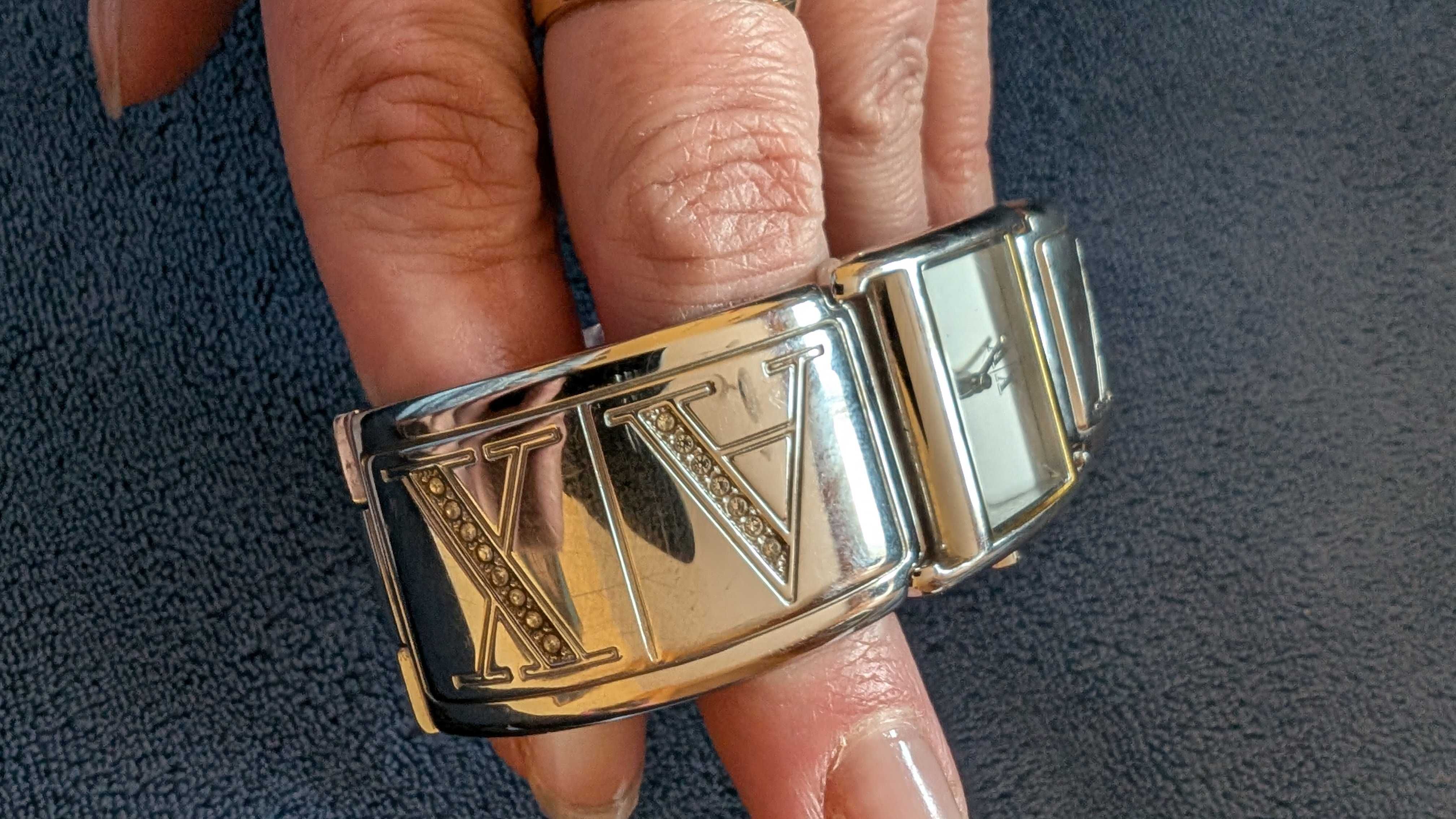 Дамски часовник Armani Exchange