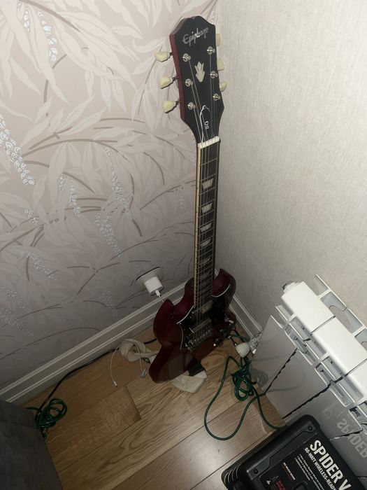 Sg epiphone cherry