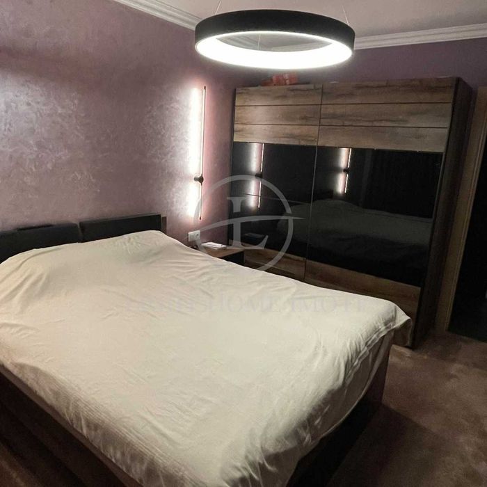 Продава се Двустаен апартамент в Пловдив, Център - 83 кв.м за 1251 €/кв.м - Снимка #4